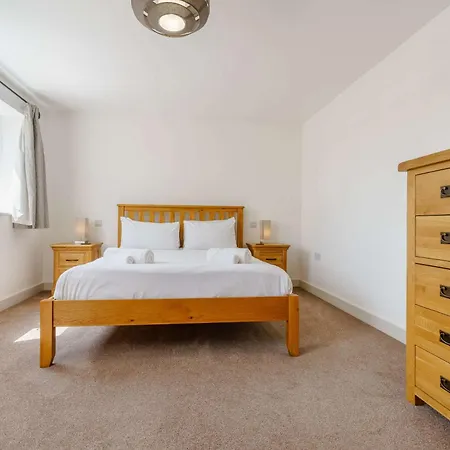 3 Bed In Malton 75899 בית נופש *