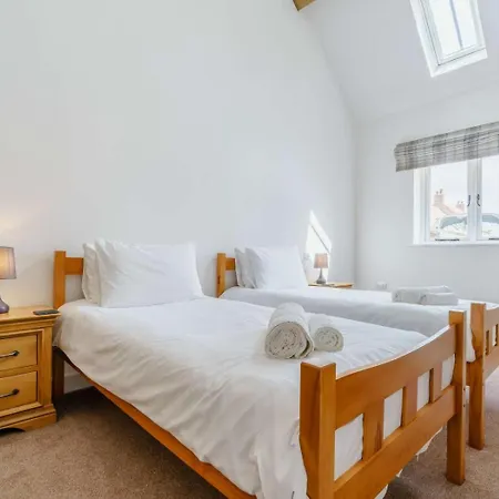 3 Bed In Malton Oc-75899 *