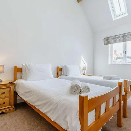 3 Bed In Malton 75899 * Amotherby